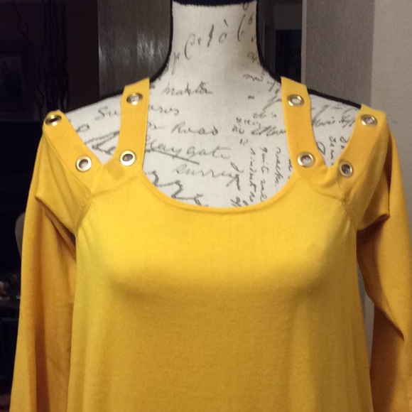 Thalia sodi yellow top spandex - Picture 3 of 7